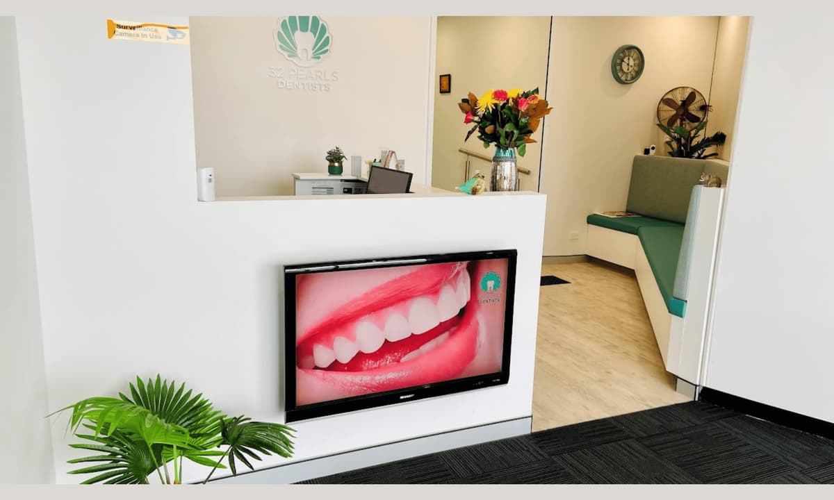 32 Pearls Dentists